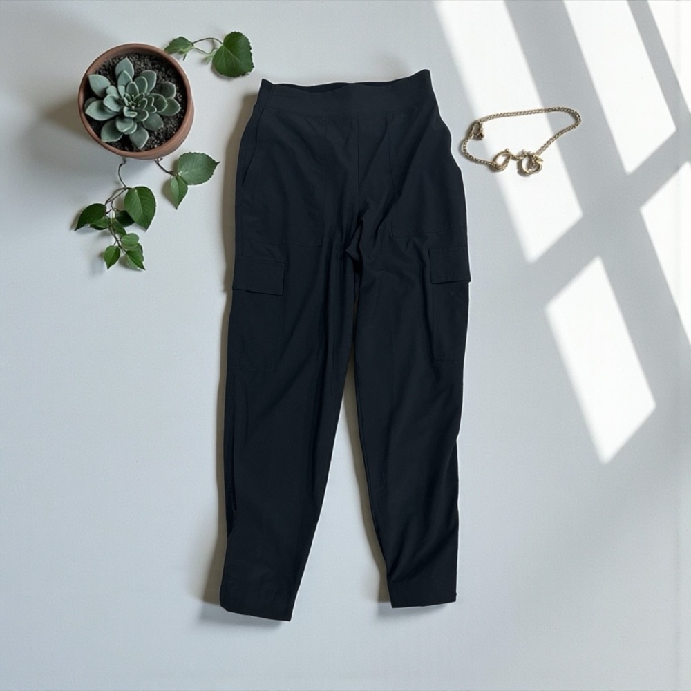 Athleta Black lightweight joggers size 2